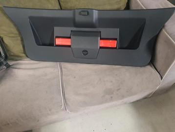 Achterklepbekleding met gevarendriehoek VW Polo 2G vanaf '17 beschikbaar voor biedingen