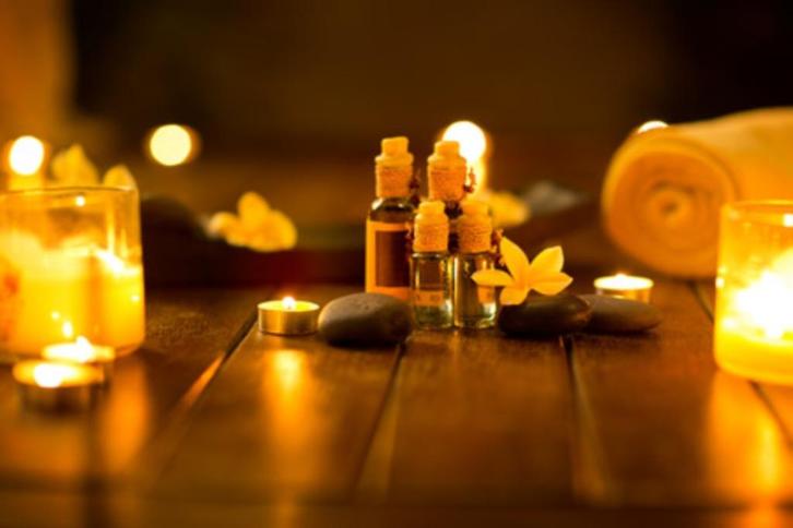 Massages in Rotterdam,, Diensten en Vakmensen, Welzijn | Masseurs en Massagesalons, Bedrijfsmassage, Ontspanningsmassage, Sportmassage