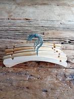 Baby kleding hangertjes, Ophalen, Zo goed als nieuw, Hout, Kinderen