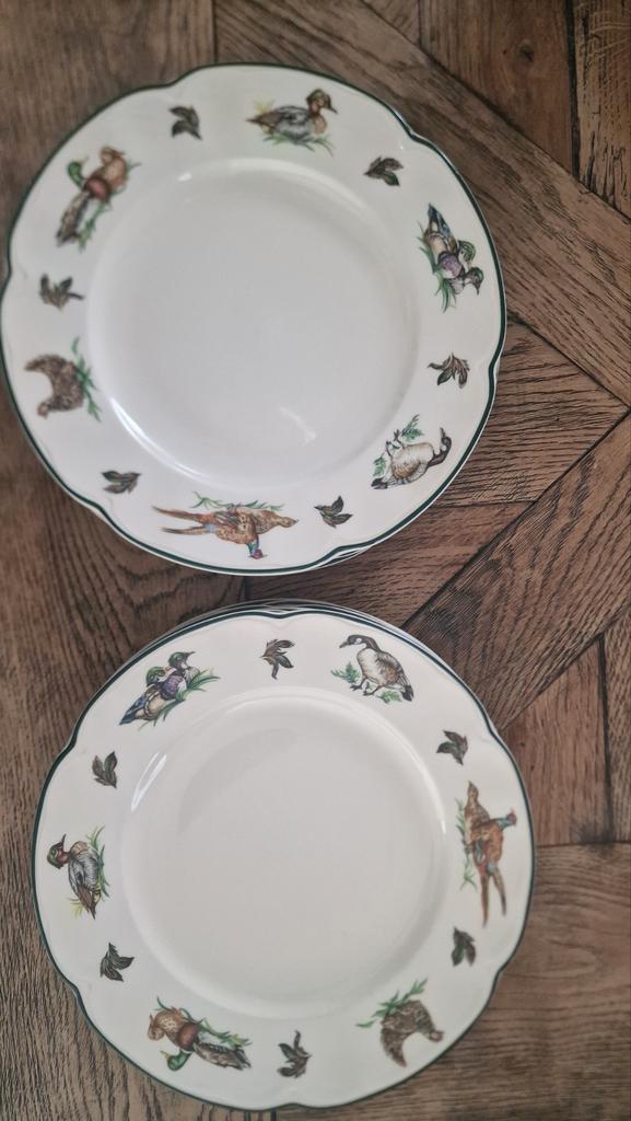 Brookshire jachtservies dinerborden ontbijtborden diepe bord, Huis en Inrichting, Keuken | Servies, Zo goed als nieuw, Bord(en)