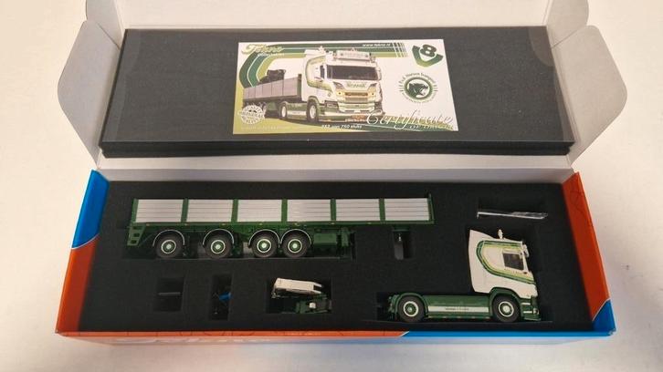 Tekno Patrick vd Hoeven Scania V8 met Certificaat, Hobby en Vrije tijd, Modelbouw | Auto's en Voertuigen, Zo goed als nieuw, Truck