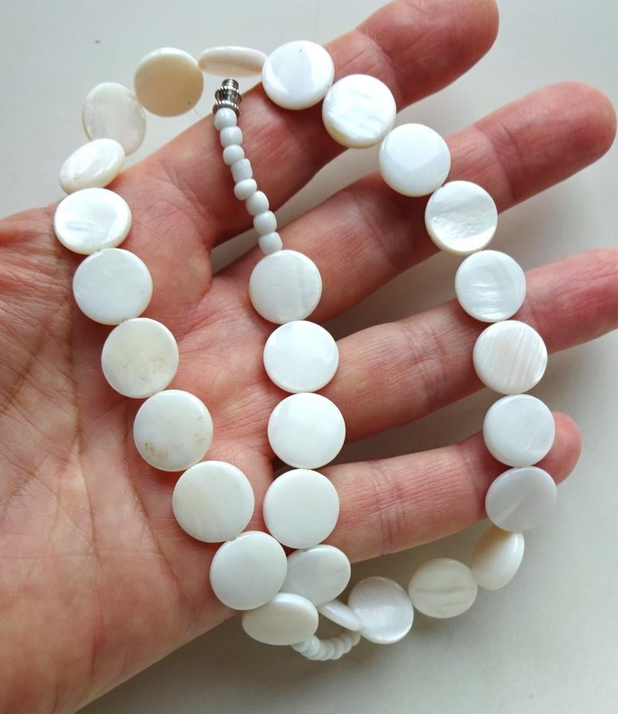 Vintage collier: parelmoer schijfjes, Sieraden, Tassen en Uiterlijk, Antieke sieraden, Ophalen of Verzenden, Overige materialen