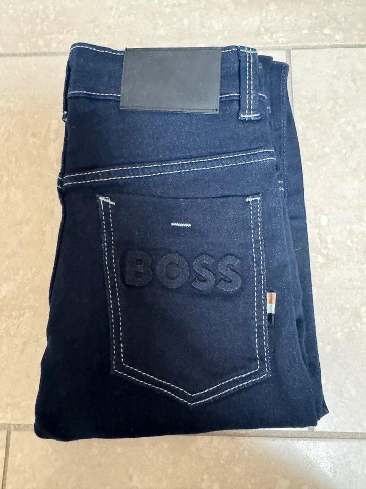 Hugo boss spijkerbroek maat 8 - 126 slim fit, Kinderen en Baby's, Kinderkleding | Maat 128, Nieuw, Jongen, Broek, Ophalen of Verzenden