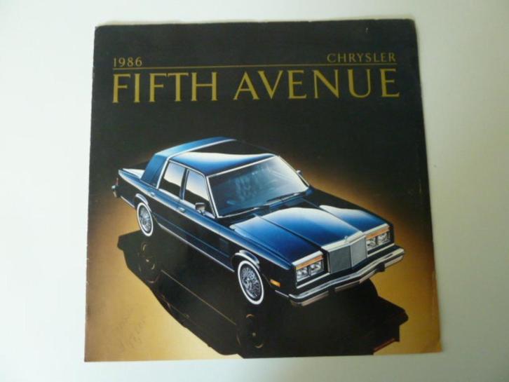 1986 Chrysler Fifth Avenue Grote Brochure USA, Boeken, Auto's | Folders en Tijdschriften, Gelezen, Overige merken, Verzenden
