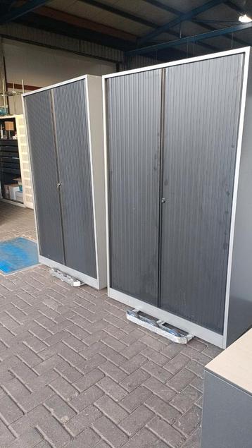 Ahrend metalen roldeurkasten /archiefkasten  beschikbaar voor biedingen