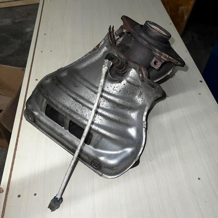 Uitlaat spruitstuk incl lambasonde Toyota Corolla E12 2003, Auto-onderdelen, Uitlaatsystemen, Toyota, Gebruikt, Ophalen