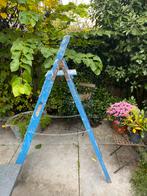 Oude blauwe trap, Doe-het-zelf en Verbouw, Ladders en Trappen, Ophalen, Gebruikt, Trap, 2 tot 4 meter