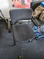 8 nette grijze stoffen stoelen, Huis en Inrichting, Stoelen, Ophalen of Verzenden, Zo goed als nieuw, Grijs, Twee