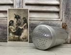 Franse vintage aluminium talkpoeder strooibus, Antiek en Kunst, Ophalen of Verzenden