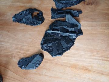 PRIJSVERLAGING Warhammer crahed spaceship zwart beschikbaar voor biedingen