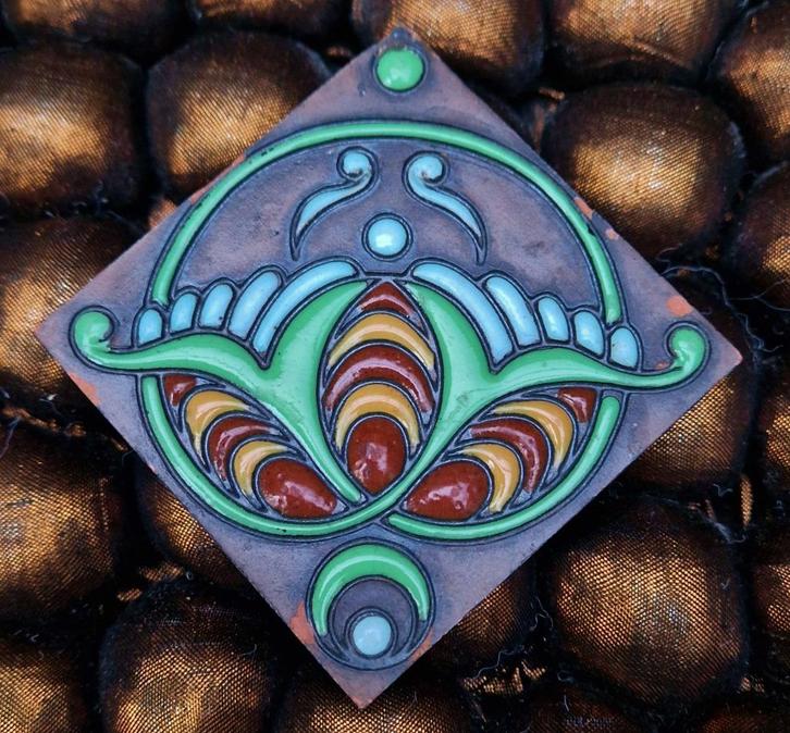 Schitterend Art Deco tegeltje Cloisonné DISTEL Amsterdam, Antiek en Kunst, Antiek | Wandborden en Tegels, Ophalen of Verzenden