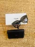 Celine Zonnebril met leren etui, Overige merken, Zwart, Ophalen of Verzenden, Zo goed als nieuw