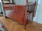 mahonie Biedermeier kinderbed, Ophalen