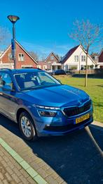 Skoda Kamiq 1.0 TSI Business Edition 110pk 2021 Blauw, 47 €/maand, Origineel Nederlands, Te koop, 5 stoelen