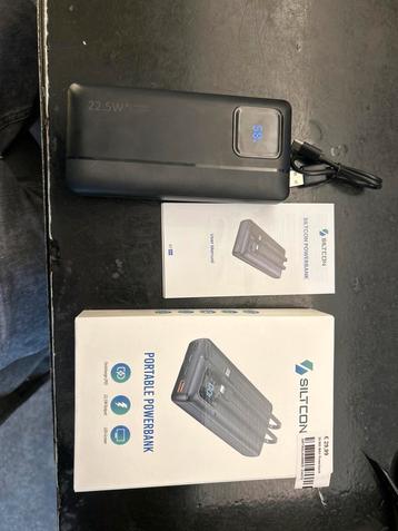 Siltcon Powerbank 30000mAh - Nieuwstaat! beschikbaar voor biedingen