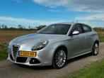 Alfa Romeo Giulietta 1.4 T Distinctive | Clima | Xenon | Led, Te koop, Zilver of Grijs, Geïmporteerd, Benzine