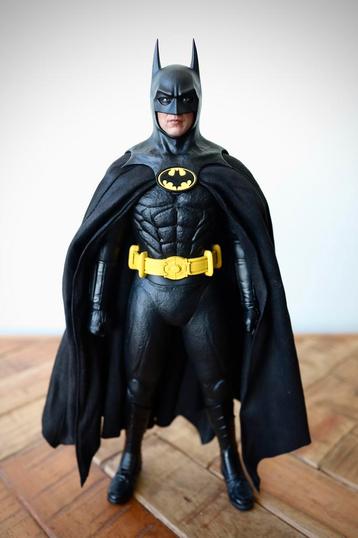 Hot toys batman 1989 (NIEUW) beschikbaar voor biedingen