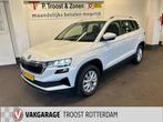 Skoda Karoq 1.5 TSI ACT Business Edition | Automaat | Digita, Stof, 4 cilinders, Wit, Karoq