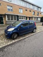Peugeot 107 - Donkerblauw | Nette staat | Weinig kilometers, Voorwielaandrijving, Stof, USB, 68 pk