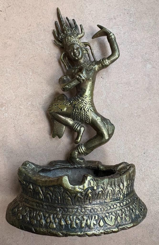 Koperen asbak met danseres (Apsara), Antiek en Kunst, Kunst | Niet-Westerse kunst, Ophalen of Verzenden