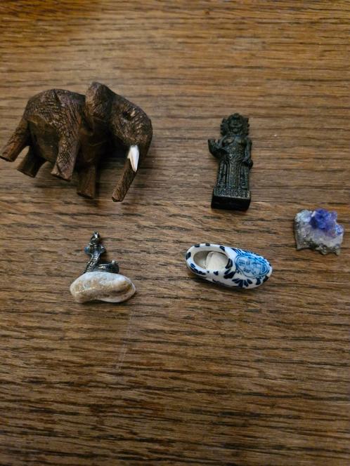 Souvenirs uit verschillende landen., Verzamelen, Overige Verzamelen, Zo goed als nieuw, Ophalen of Verzenden