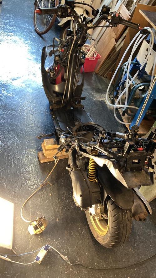 Sym 2t opknapper, Fietsen en Brommers, Brommeronderdelen | Scooters, SYM, Ophalen