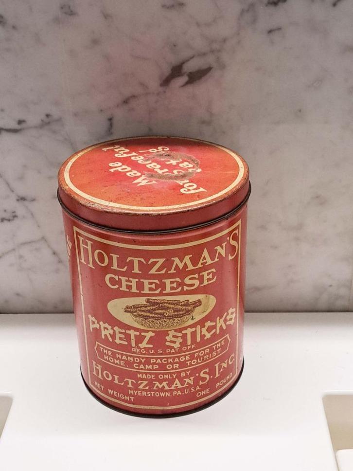 ANTIEKE Holzmans Cheese Pretz sticks blik, Verzamelen, Blikken, Gebruikt, Koek(jes), Ophalen of Verzenden