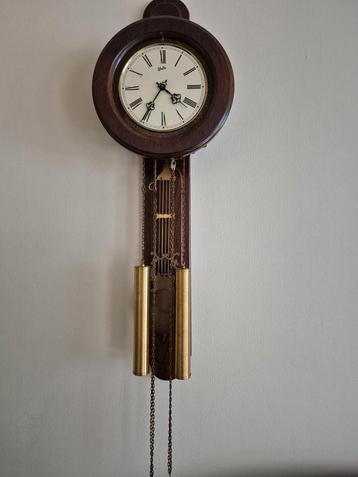 Antieke Houten Pendule Klok beschikbaar voor biedingen