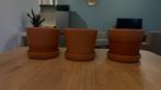 IKEA BRUNBÄR Bloempotten met schotel 12 cm (Terracotta), Tuin en Terras, Bloempotten, Ophalen, Gebruikt, Rond, Tuin