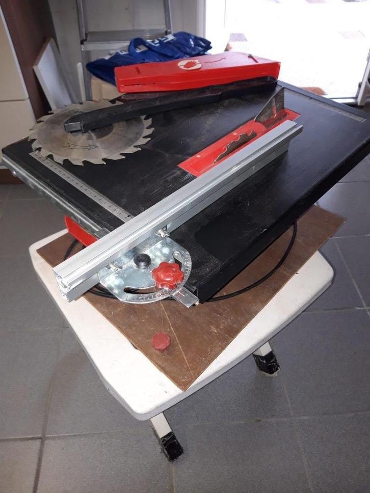 tafelzaagmachine, Doe-het-zelf en Verbouw, Gereedschap | Zaagmachines, Gebruikt, Cirkelzaag, 600 tot 1200 watt, 30 tot 70 mm, Ophalen