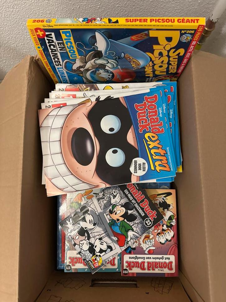 Grote doos vol Donald Duck strips!, Boeken, Stripboeken, Gelezen, Meerdere stripboeken, Ophalen