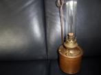 Koperen olie lamp, 0,6l -- W3775. Zit wel een deuk aan de, Antiek en Kunst, Ophalen of Verzenden, Koper