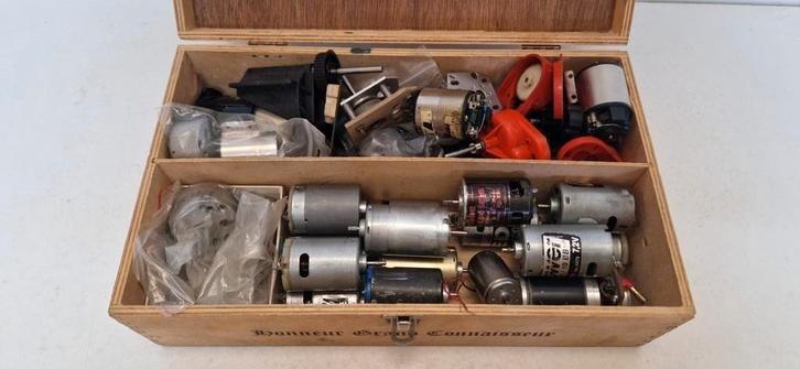 Electrische motoren modelbouw vliegtuigen, Hobby en Vrije tijd, Modelbouw | Radiografisch | Vliegtuigen, Gebruikt, Elektro, Ophalen of Verzenden