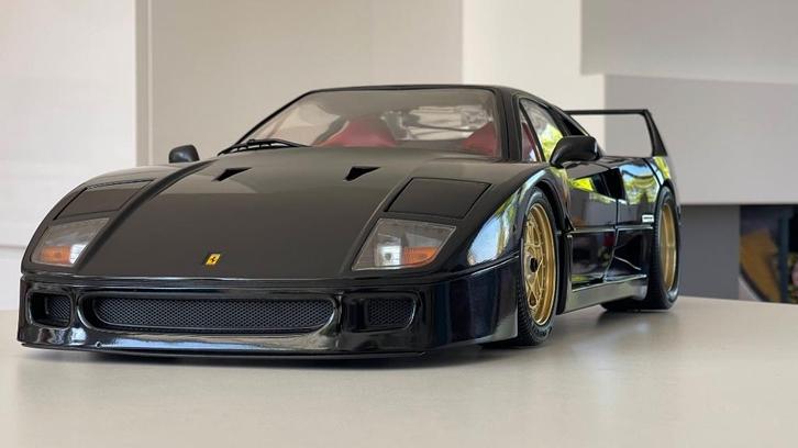 Ferrari F40 Pocher Rivarossi K60 1/8 Special Limited Edition, Hobby en Vrije tijd, Modelauto's | 1:5 tot 1:12, Gebruikt, Auto