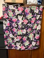 Bloemenprint Strandlaken / Sarong, Ophalen of Verzenden, Zo goed als nieuw, Maat 46/48 (XL) of groter, Sjaal