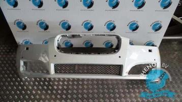 Jaguar XF 2012 voorbumper model met PDC en Koplampsproeiers beschikbaar voor biedingen
