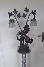 Paardenlamp met 2 kelkjes., Huis en Inrichting, Ophalen, Zo goed als nieuw, Koloniaal