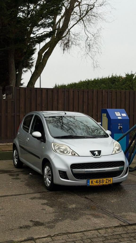 Peugeot 2012 Grijs 125.000km!!, 4 stoelen, 68 pk, Handgeschakeld, Particulier