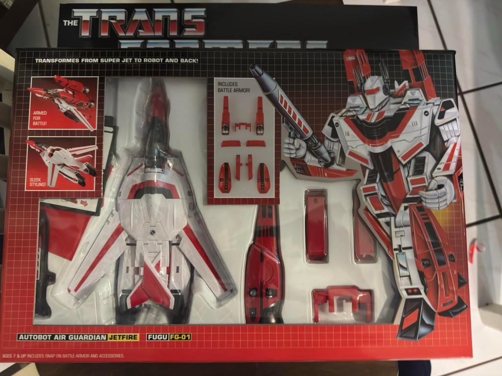 Transformers G1 Jetfire  / Macross in Box 100%, Verzamelen, Transformers, G1, Verzenden, Nieuw, Autobots