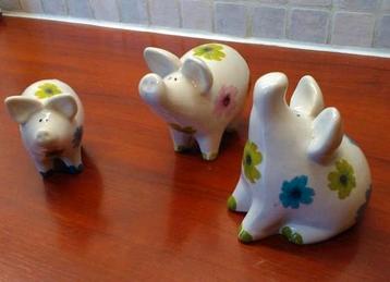 Keramiek Varkentjes Decoratie set van 3 beschikbaar voor biedingen