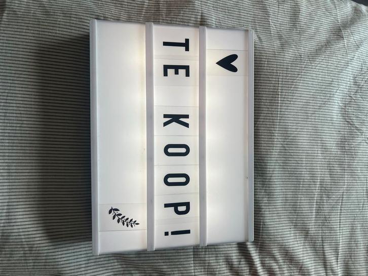 Lichtbak met Letters en Vormen, Huis en Inrichting, Lampen | Hanglampen, Gebruikt, Minder dan 50 cm, Kunststof, Ophalen