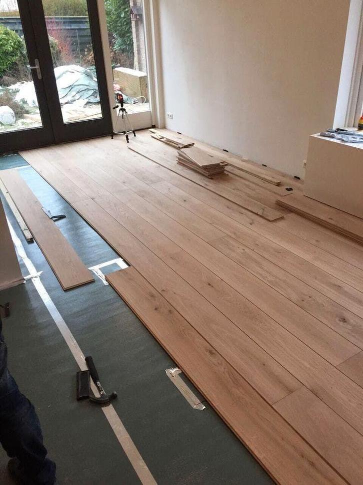 Laminaat Legger, PVC, Visgraat, Vloer Legger, €7.00 per M², Huis en Inrichting, Stoffering | Vloerbedekking, Laminaat, Ophalen of Verzenden