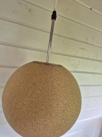Vintage hanglamp. Suikerbol look a like. Jaren 60/70 beschikbaar voor biedingen