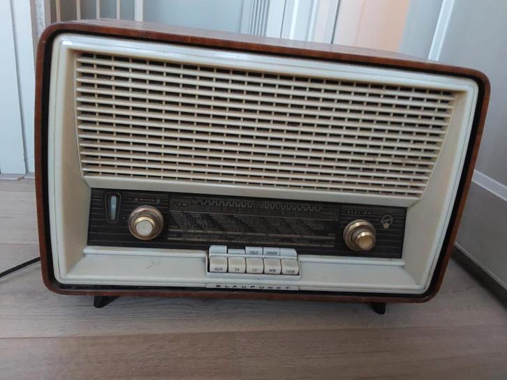 Vintage Lampenradio & Platenspeler - Opknapper, Audio, Tv en Foto, Radio's, Ophalen