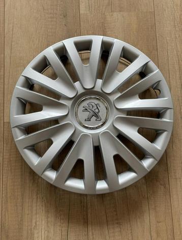 Zilvere Wieldop Set Peugeot 107/108 - 14 inch Nieuw In Doos! beschikbaar voor biedingen