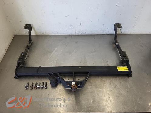 Trekhaak van een Renault Trafic, Auto-onderdelen, Ophanging en Onderstel, Renault, Gebruikt, 3 maanden garantie, Ophalen of Verzenden