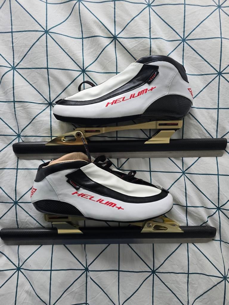 Evo Helium plus schaatsschoenen maat 42, Sport en Fitness, Schaatsen, Overige merken, Klapschaats, Ophalen of Verzenden, Zo goed als nieuw