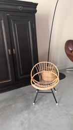 Mini rotan (retro), Huis en Inrichting, Stoelen, Ophalen, Gebruikt, Overige kleuren, Riet of Rotan