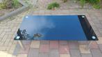 Zwarte glazen salontafel met grijze aluminium poten, Ophalen, Gebruikt, 100 tot 150 cm, 50 tot 100 cm