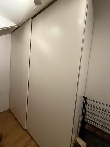 IKEA Pax Hasvik Schuifdeurkast 200x236